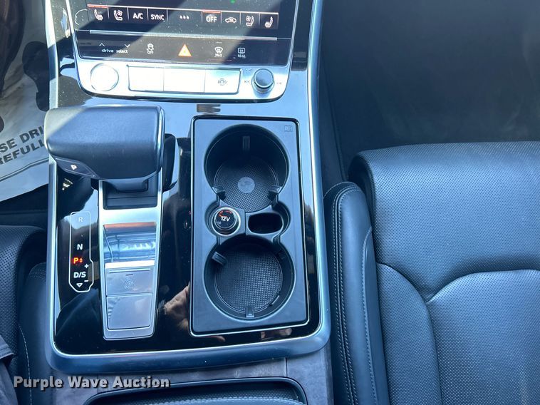 image for item DN0656 2019 Audi Q8 Quattro Prestige SUV