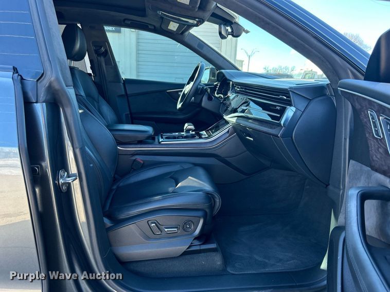 image for item DN0656 2019 Audi Q8 Quattro Prestige SUV