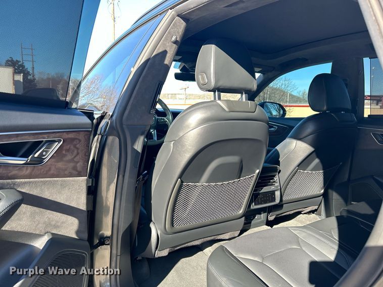 image for item DN0656 2019 Audi Q8 Quattro Prestige SUV