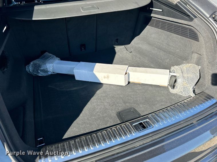 image for item DN0656 2019 Audi Q8 Quattro Prestige SUV