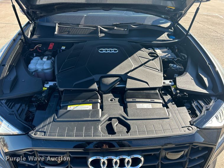 image for item DN0656 2019 Audi Q8 Quattro Prestige SUV