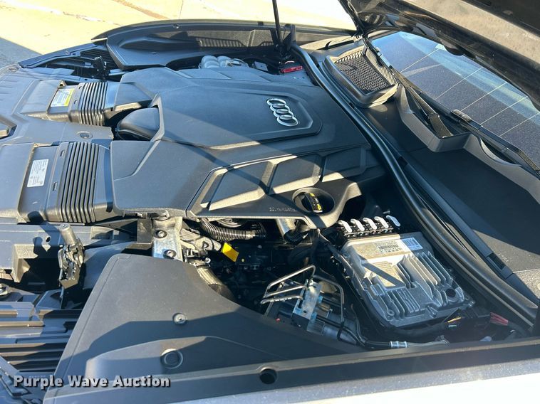 image for item DN0656 2019 Audi Q8 Quattro Prestige SUV