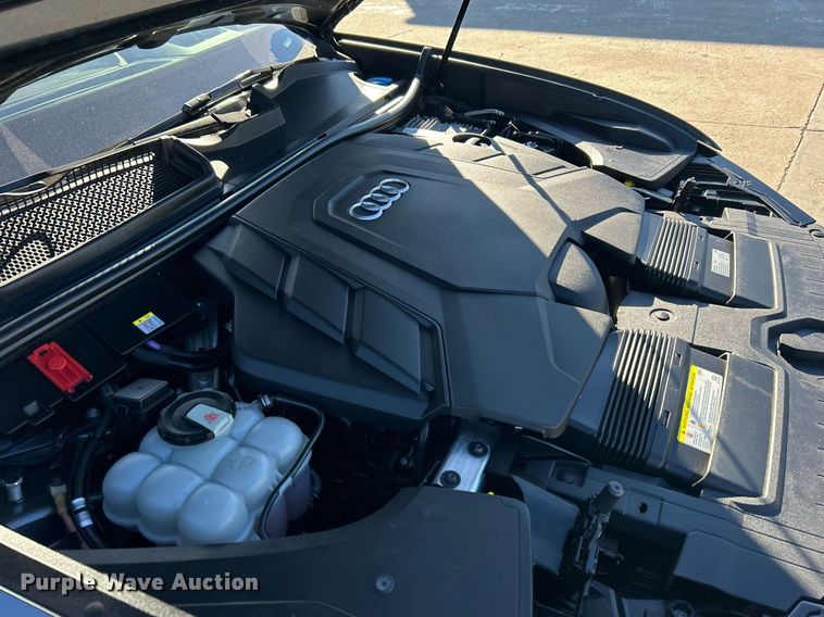 image for item DN0656 2019 Audi Q8 Quattro Prestige SUV