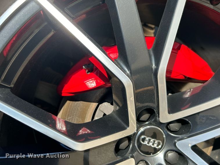 image for item DN0656 2019 Audi Q8 Quattro Prestige SUV