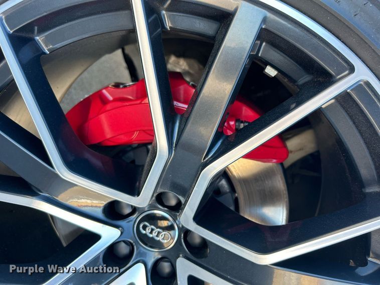 image for item DN0656 2019 Audi Q8 Quattro Prestige SUV