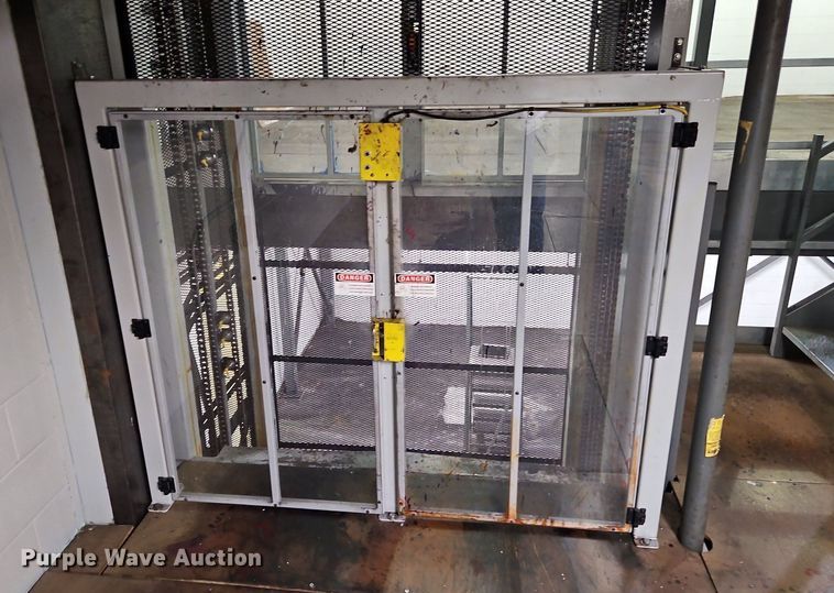 image for item DN7199 Cisco-Eagle VRC lift