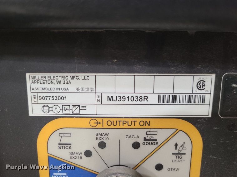 image for item DN8251 Miller Trailblazer 325 welder