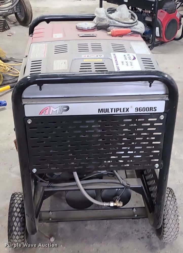 image for item DN8257 AMP Multiplex 9600RS generator