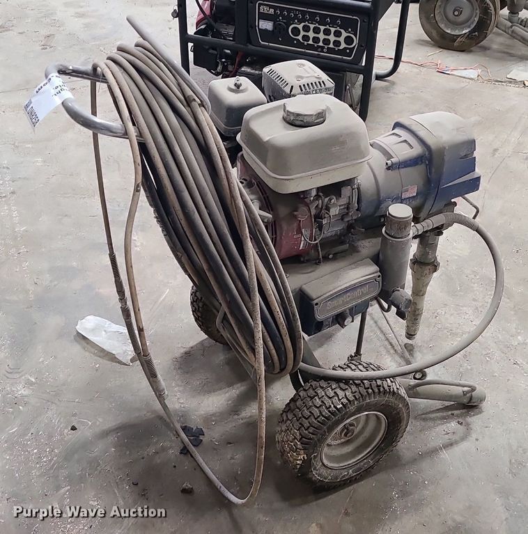 image for item DN8258 Graco GMAX II 5900 airless paint sprayer