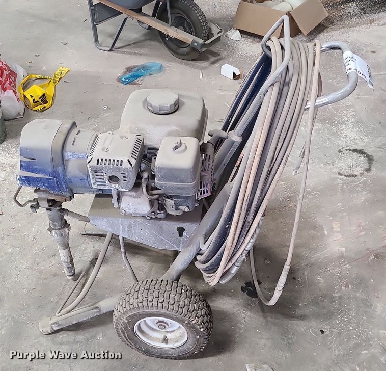 image for item DN8258 Graco GMAX II 5900 airless paint sprayer