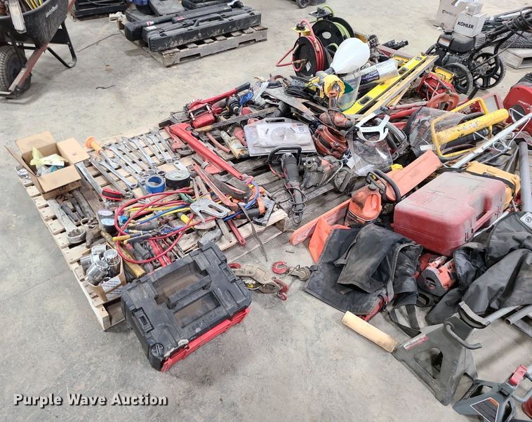 image for item DN8305 Tools