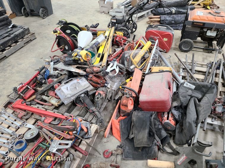 image for item DN8305 Tools