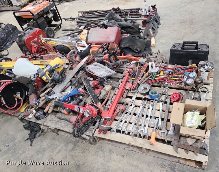 image for item DN8305 Tools