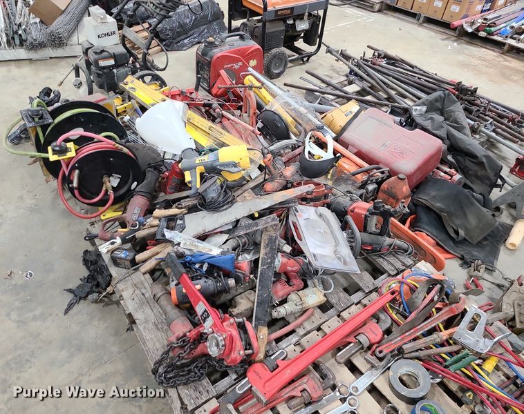 image for item DN8305 Tools