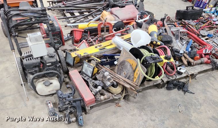 image for item DN8305 Tools