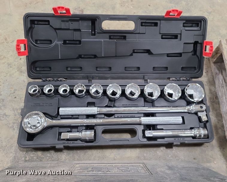 image for item DN8307 Torque wrenches and sockets