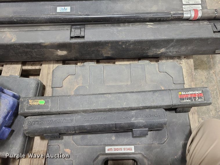 image for item DN8307 Torque wrenches and sockets