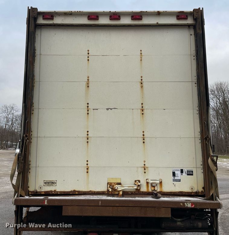 image for item DP0281 2004 International 4300 box truck