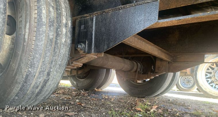 image for item DP8817 2019 PJ REM Gooseneck FD402 equipment trailer