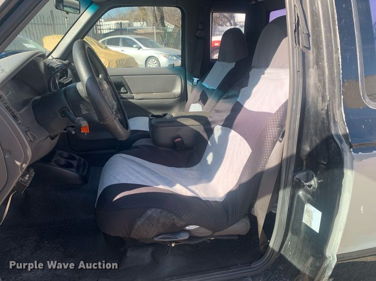 image for item DP8818 2002 Ford Ranger pickup truck