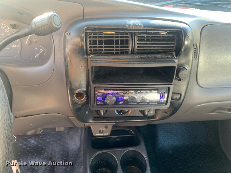 image for item DP8818 2002 Ford Ranger pickup truck