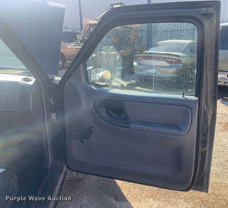 image for item DP8818 2002 Ford Ranger pickup truck