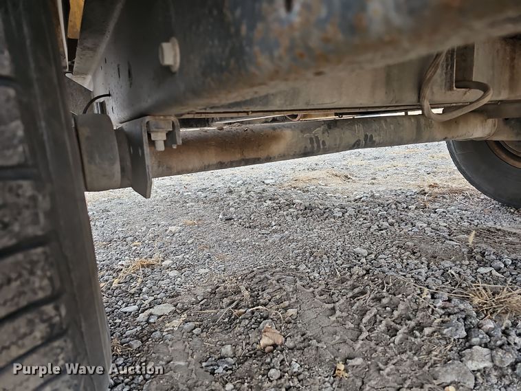 image for item DQ8549 2019 Vermeer BC1500 wood chipper