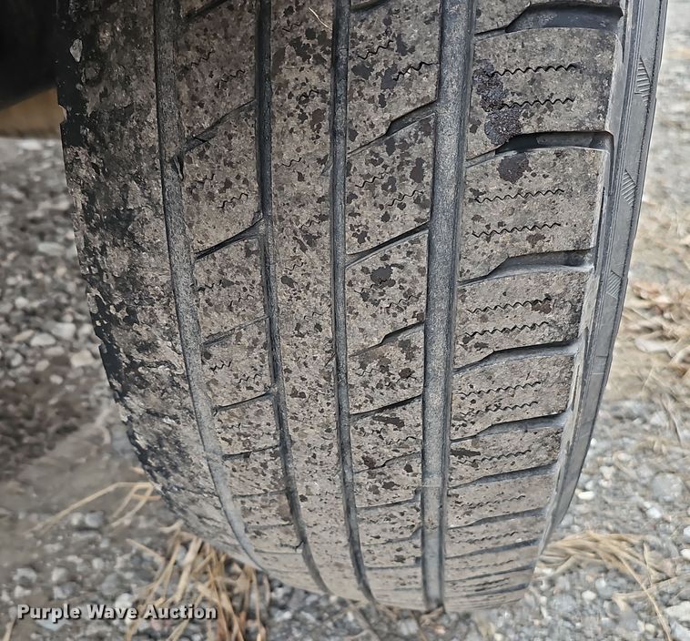 image for item DQ8549 2019 Vermeer BC1500 wood chipper