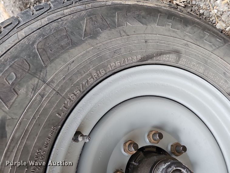 image for item DQ8549 2019 Vermeer BC1500 wood chipper