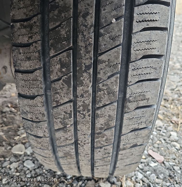 image for item DQ8549 2019 Vermeer BC1500 wood chipper