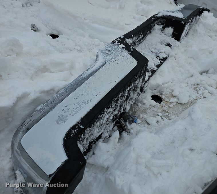 image for item DR5998 2019 Ford F250 pickup truck bed