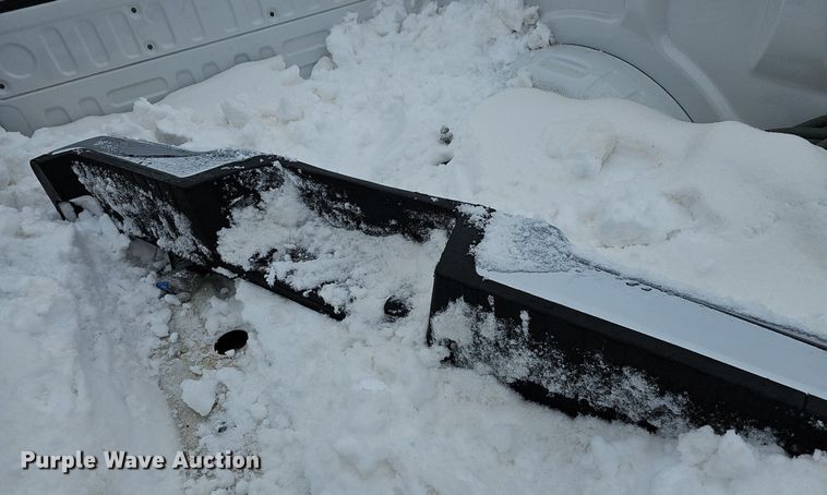 image for item DR5998 2019 Ford F250 pickup truck bed