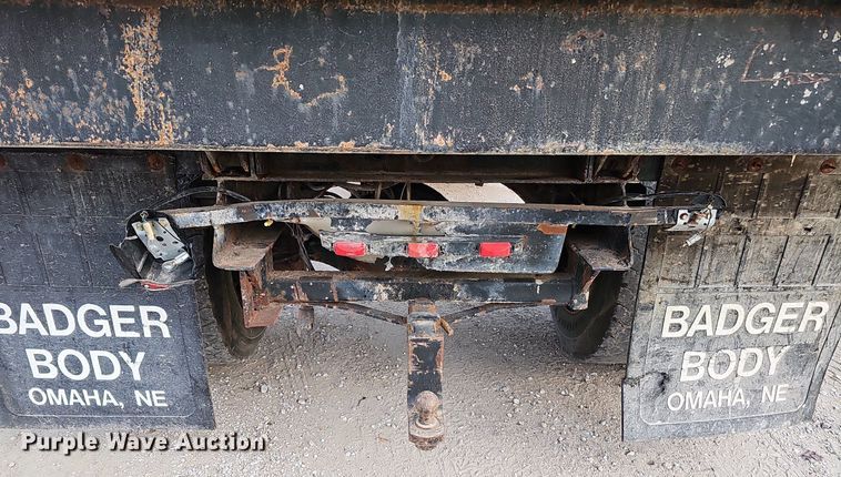 image for item DS5690 2003 Ford F650 Super Duty XLT  dump truck