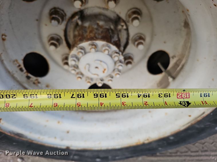 image for item DS5690 2003 Ford F650 Super Duty XLT  dump truck