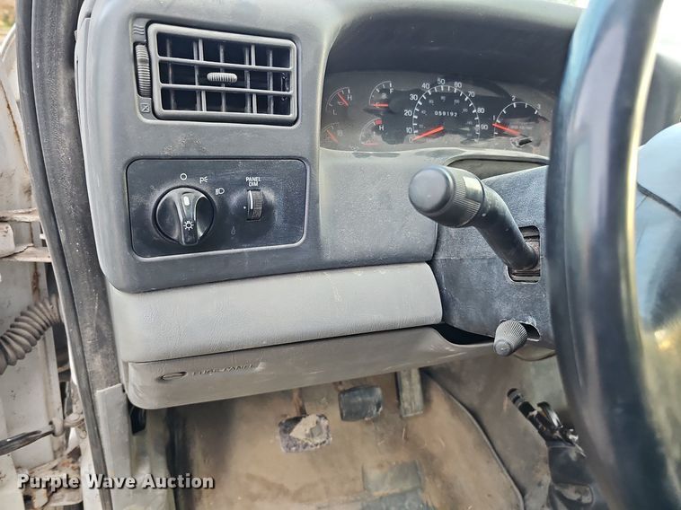 image for item DS5690 2003 Ford F650 Super Duty XLT  dump truck