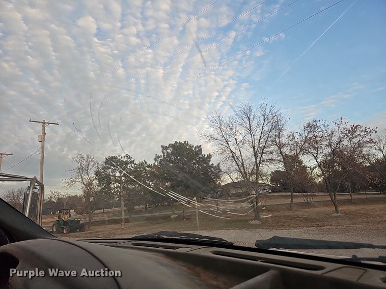 image for item DS5690 2003 Ford F650 Super Duty XLT  dump truck