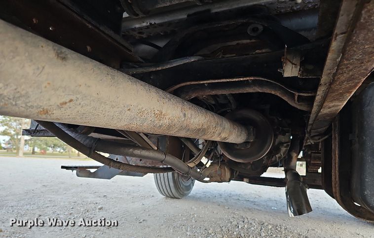 image for item DS5690 2003 Ford F650 Super Duty XLT  dump truck