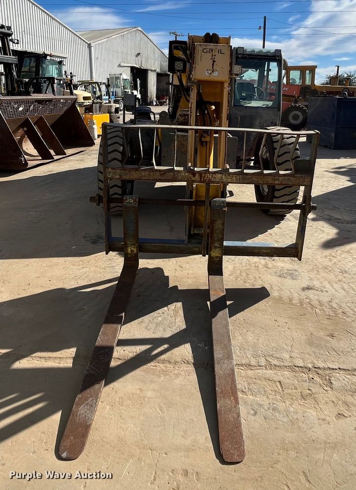 image for item EI0589 Gehl RS8-42 telehandler