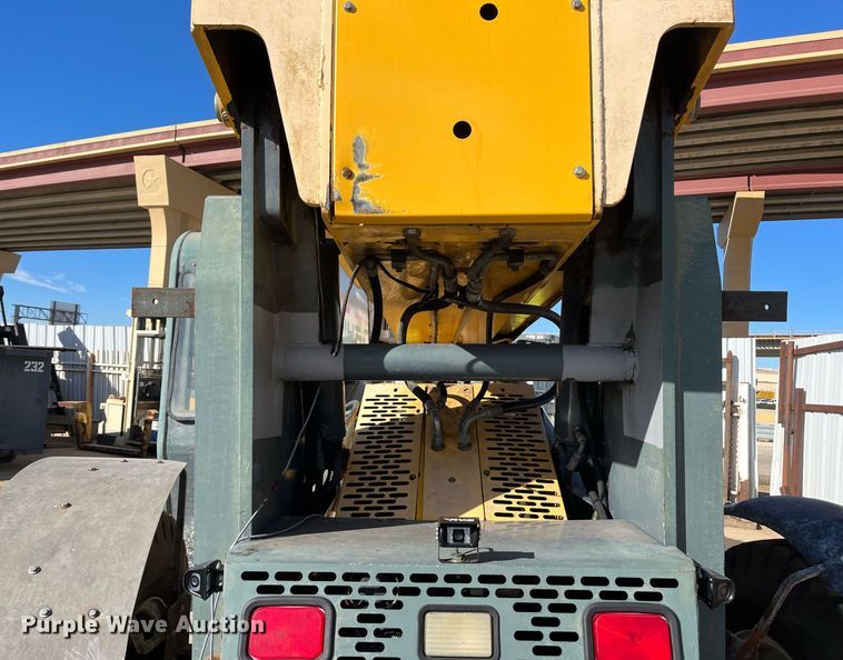 image for item EI0589 Gehl RS8-42 telehandler