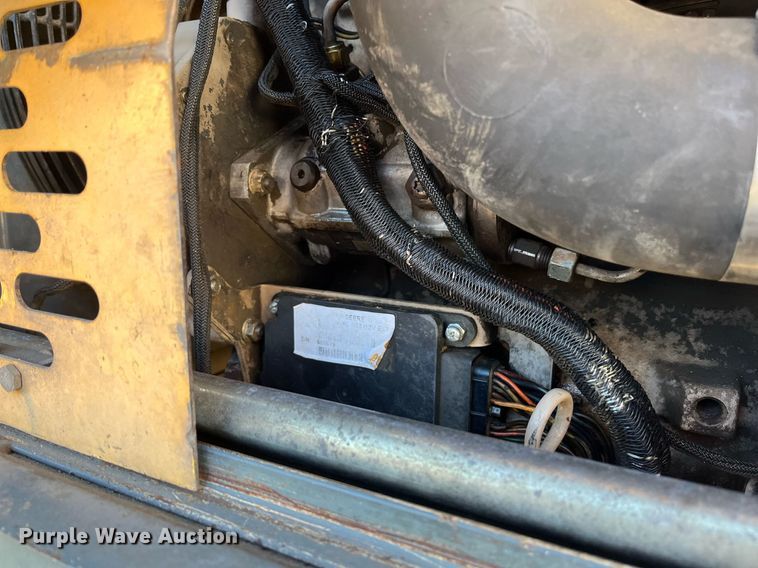 image for item EI0589 Gehl RS8-42 telehandler