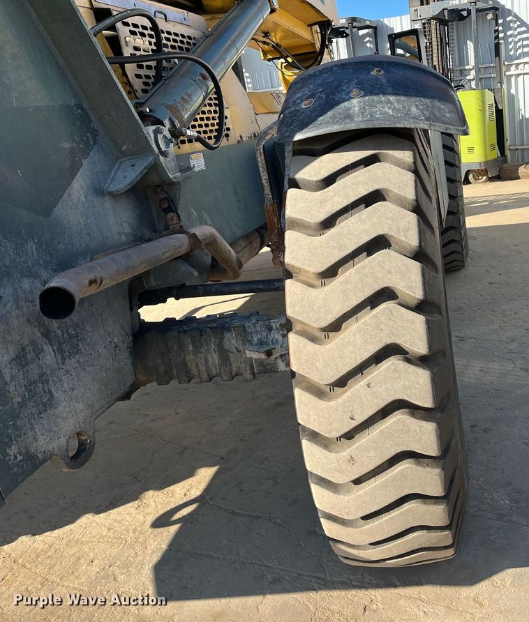 image for item EI0589 Gehl RS8-42 telehandler