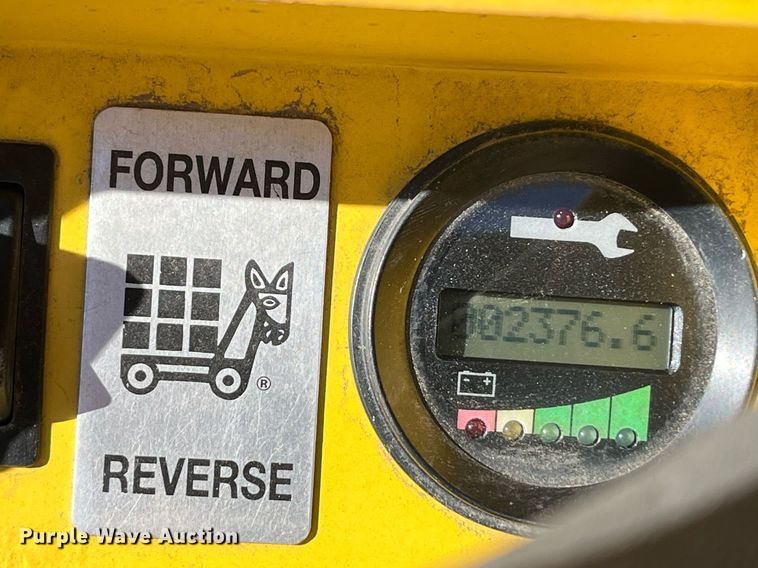 image for item EI0590 2016 Pack Mule SC-775-6CA utility cart