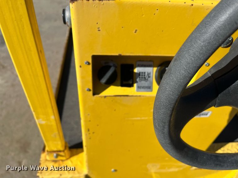 image for item EI0590 2016 Pack Mule SC-775-6CA utility cart