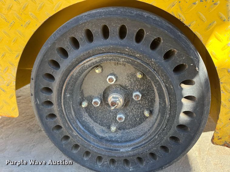 image for item EI0590 2016 Pack Mule SC-775-6CA utility cart