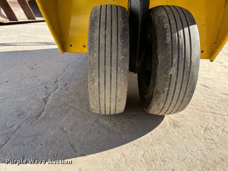 image for item EI0590 2016 Pack Mule SC-775-6CA utility cart