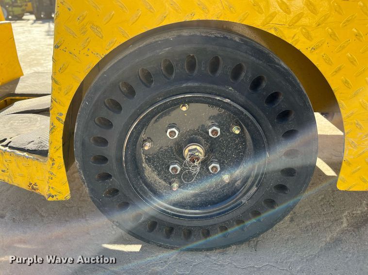 image for item EI0590 2016 Pack Mule SC-775-6CA utility cart