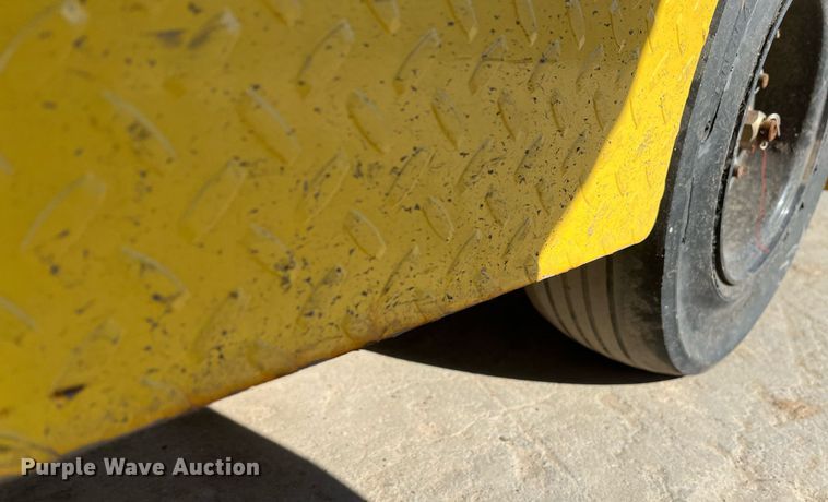 image for item EI0593 2016 Pack Mule  SC-775-6CA utility cart 