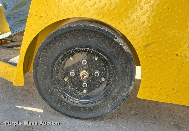 image for item EI0593 2016 Pack Mule  SC-775-6CA utility cart 