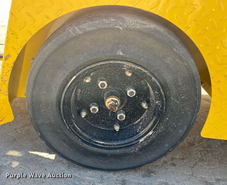 image for item EI0594 2016 Pack Mule  SC-775-6CA utility cart