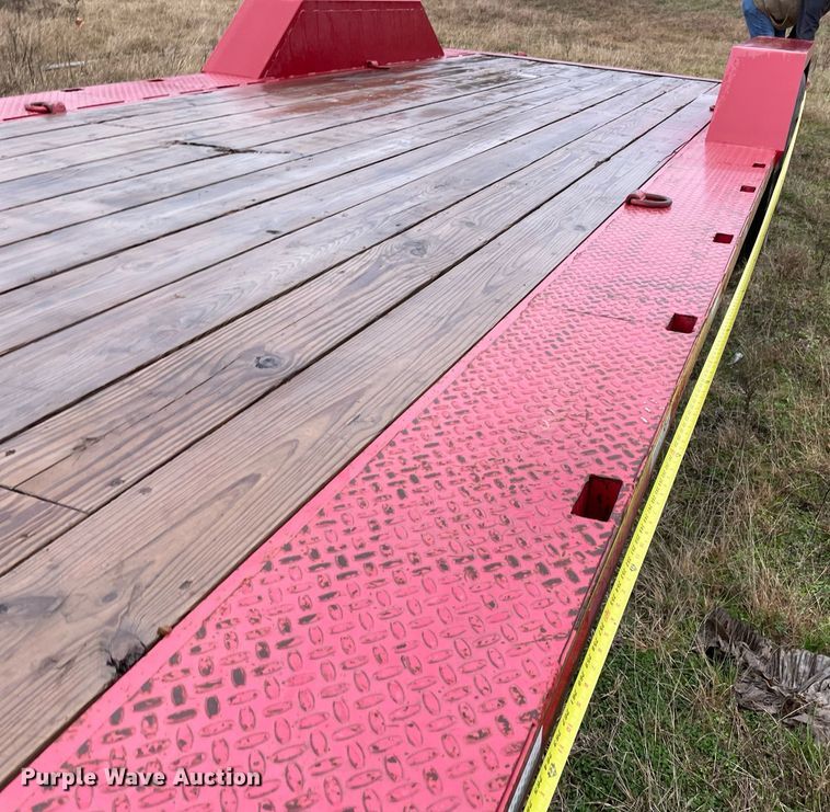 image for item EJ0171 2020 Holt Trailer Mfg. equipment trailer